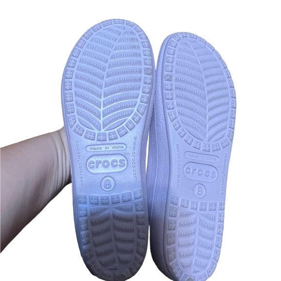 Crocs Light Purple Slip on Shoes Size 8 - Picture 2 of 4